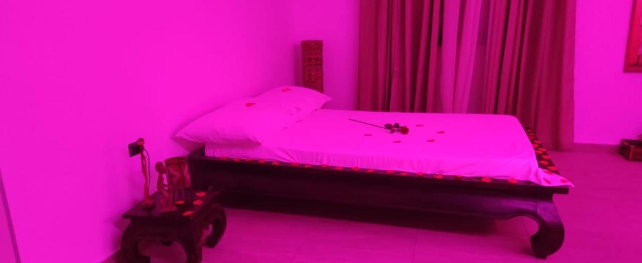 B&B L'Altro Anfiteatro Camera Suite Санта-Мария-Капуа-Ветере Экстерьер фото